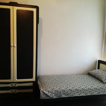 Zeus Apartment *